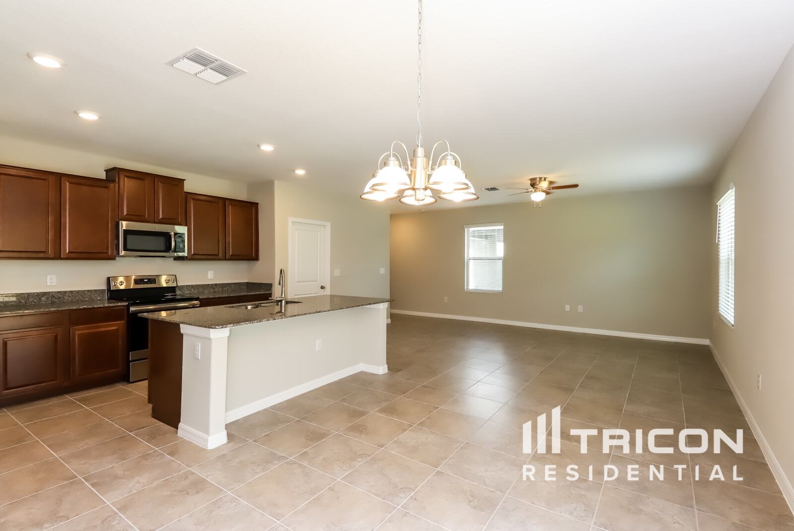 Building Photo - 12737 Lemon Pepper Dr