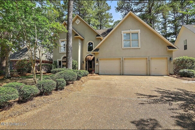 Primary Photo - 132 Pine Ridge Cir