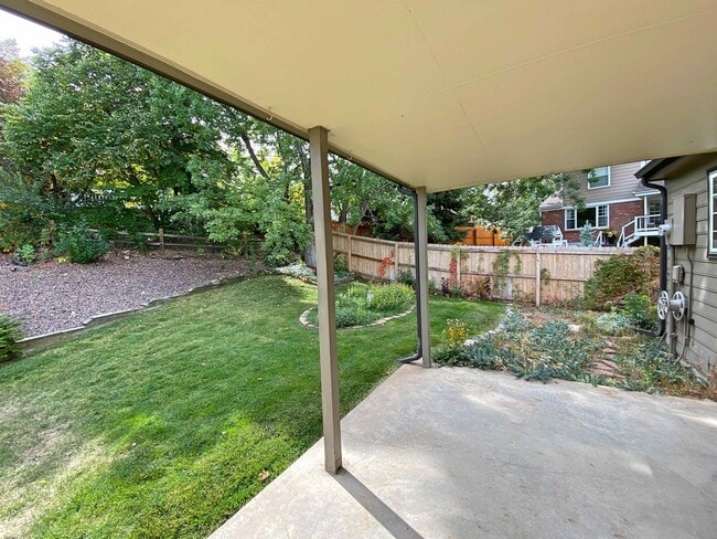 Building Photo - 7446 S Hudson Way