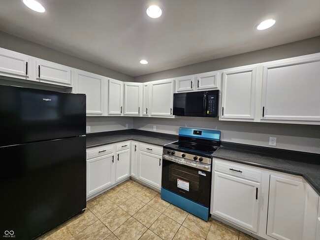 Building Photo - 3534 Hunt St