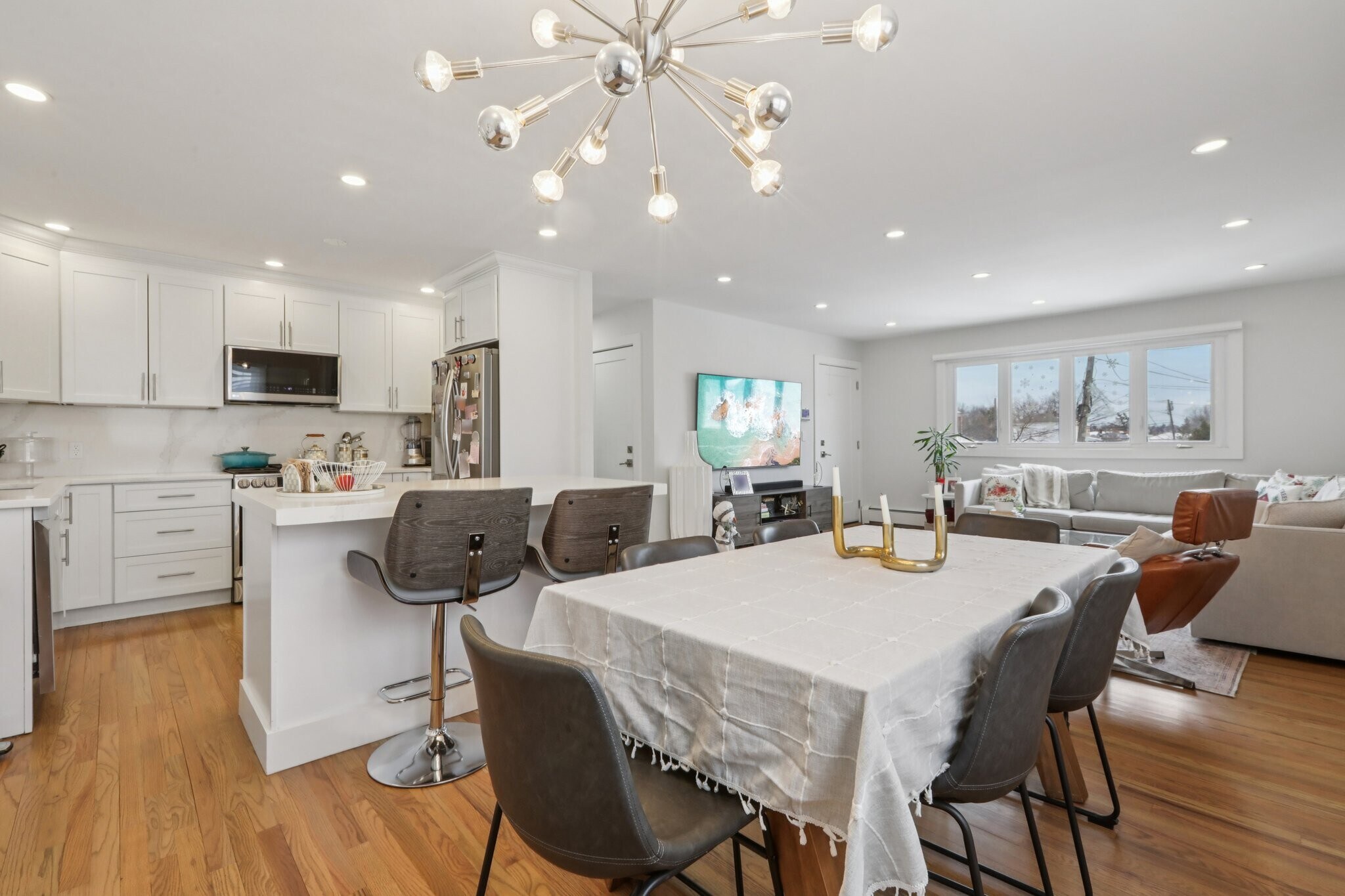 Building Photo - 10 Millo Pl