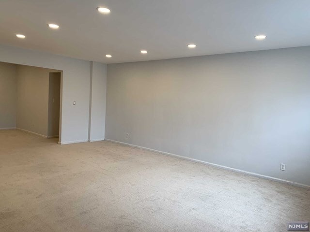 Building Photo - 275 Hoym St