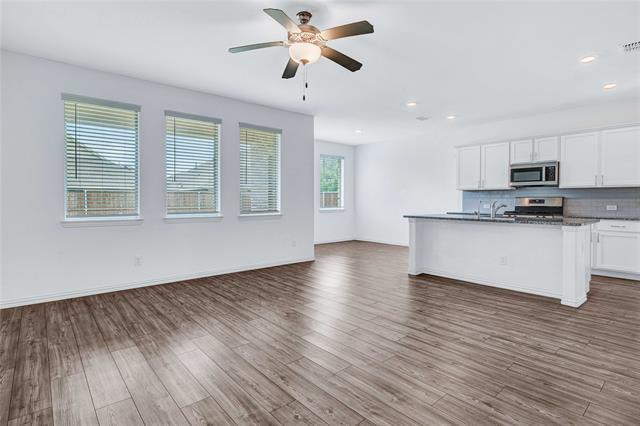 Building Photo - 5916 Pensby Dr