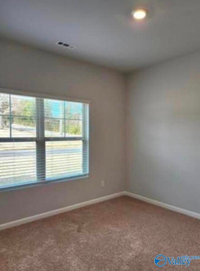 Building Photo - 101 Canonbury Dr