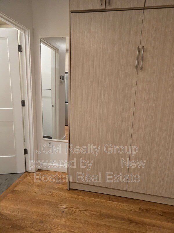 Building Photo - 21 Fifth Street