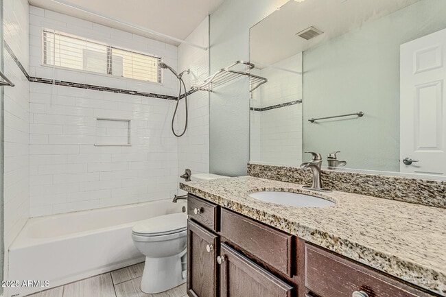 Building Photo - 6410 W Buckskin Trail