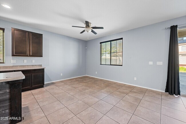 Building Photo - 12210 W Rio Vista Ln