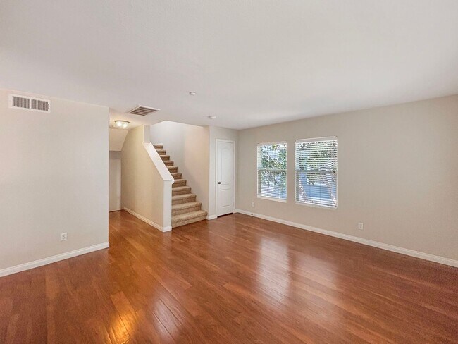 Building Photo - SD: Bright 2BD/2.5BA Townhome in Point Loma with Fireplace, Private Balcony & Tandem Garage