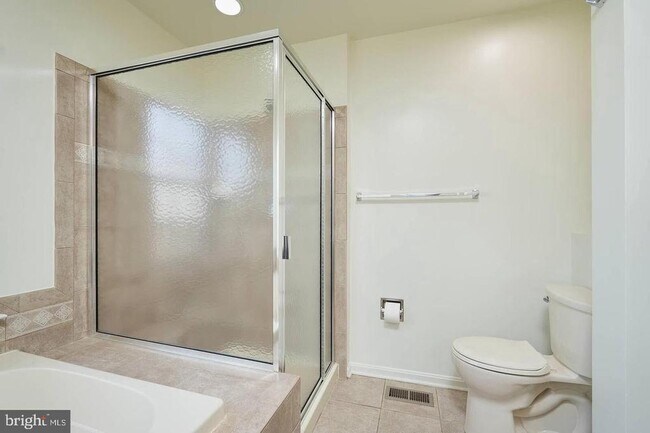 Building Photo - 3506 Connor Pl