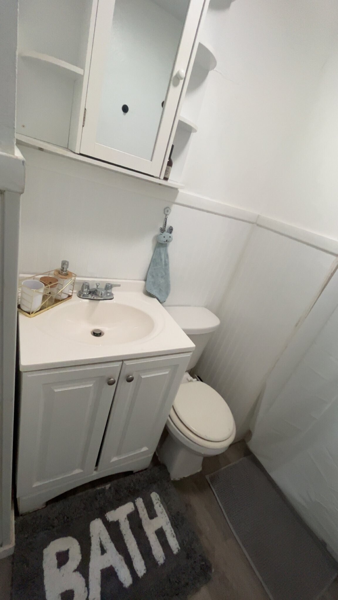 Building Photo - 3454 E 76th St