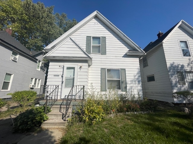 Building Photo - 911 E Washington St