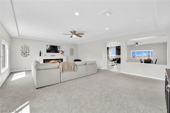 Building Photo - 9770 Hawk Crest St