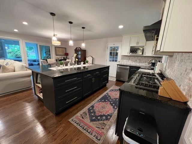 Building Photo - 4173 Oak Forest Dr NE