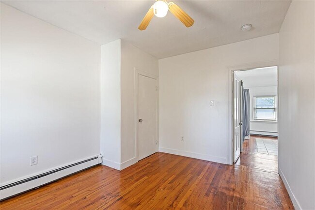Building Photo - 884 Smithfield Ave