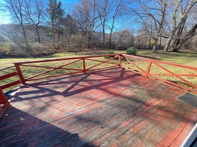 Building Photo - 10 Millwood Cir