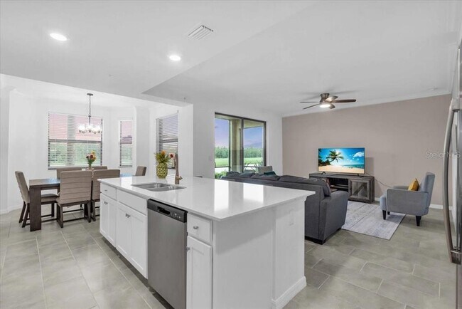 Building Photo - 18028 Gawthrop Dr