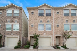 Building Photo - 8705 Bryam St