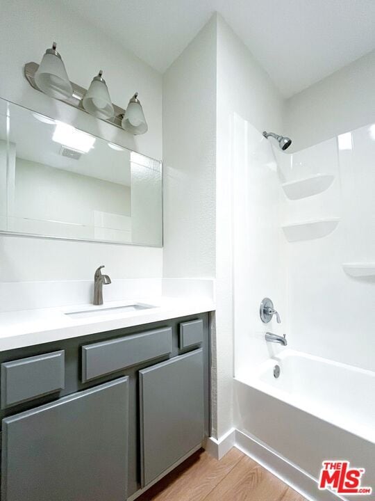 Building Photo - 22423 Del Valle St