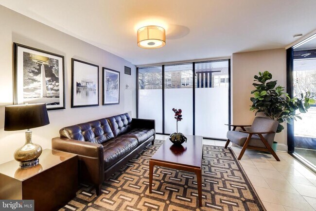 Building Photo - 1245 13th St NW