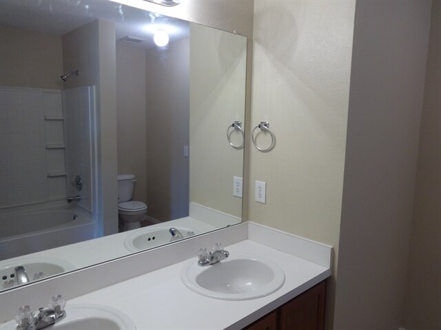 Building Photo - 4508 Merlot Dr