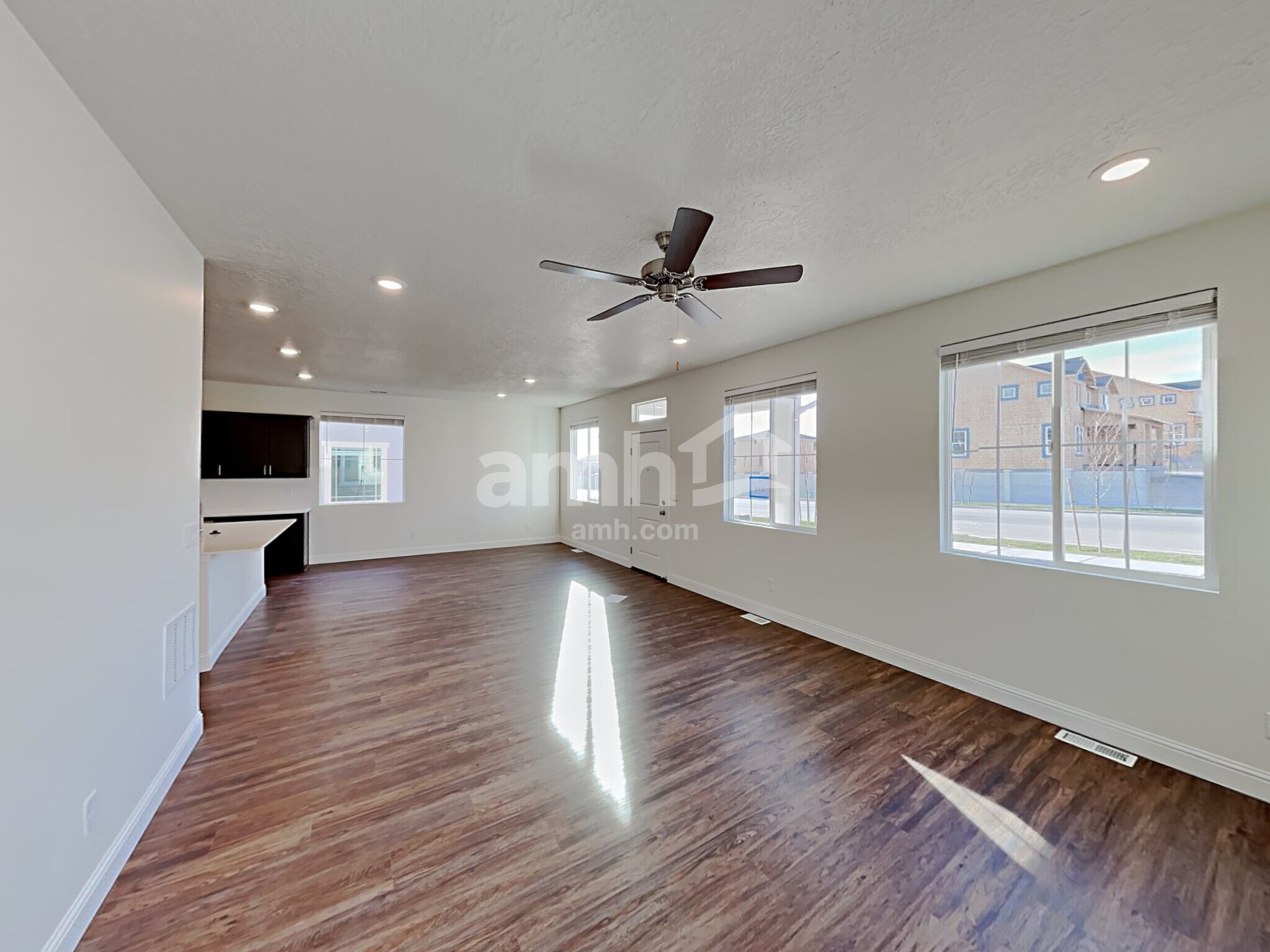 Building Photo - 7413 S Copper Rim Dr