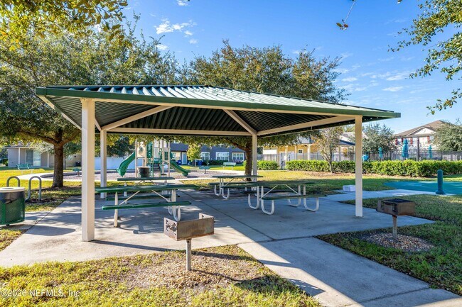 Building Photo - 2345 Caney Oaks Dr