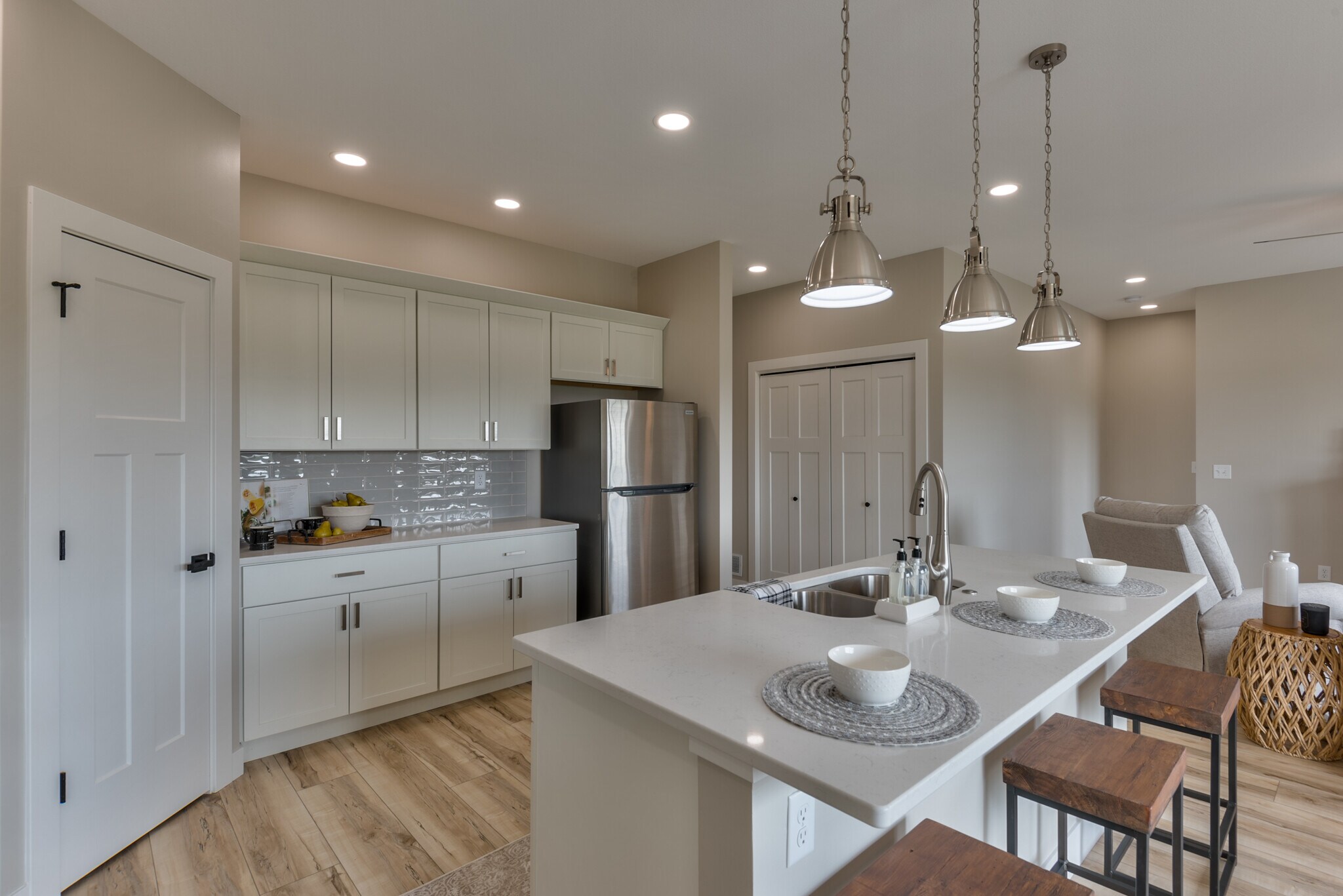 Building Photo - 625 Layne Dr