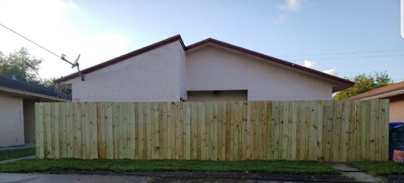 Building Photo - 5913 Lincoln St