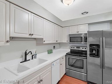 Building Photo - 44521 N Umberland Cir