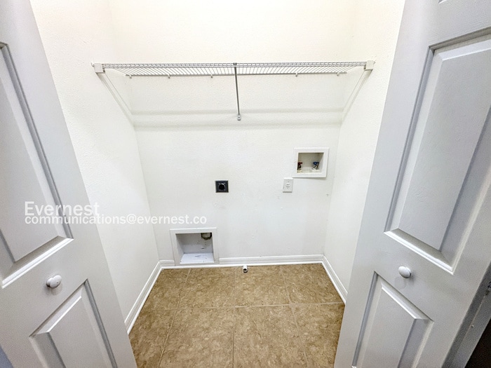 Building Photo - 12806 Belvedere Song Way