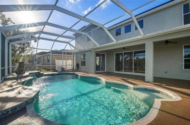 Building Photo - NORTH PORT - Rare Waterfront 4 bedroom pool home Annual/Unfurnished