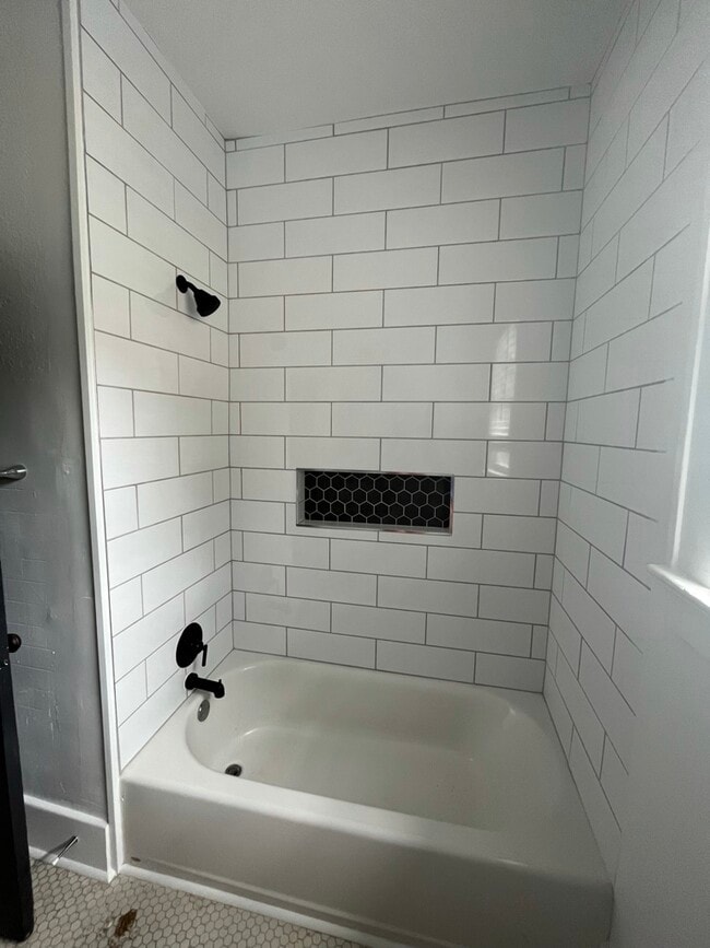 Hall Bathroom shower - 722 E 35th St