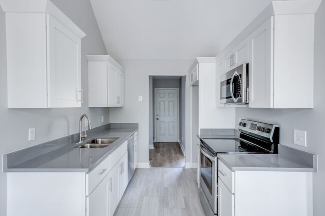 Building Photo - 1449 Brighton Cir
