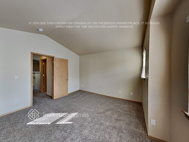 Building Photo - 10912 181st Ave Pl E