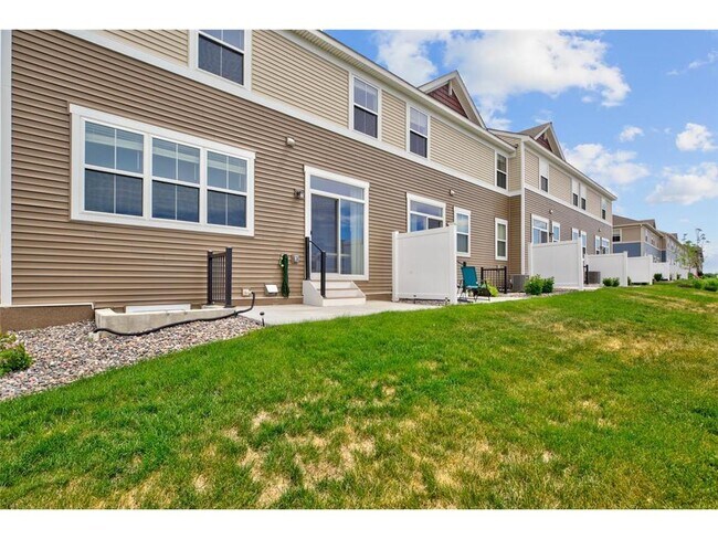 Building Photo - 7291 Alvarado Ln N