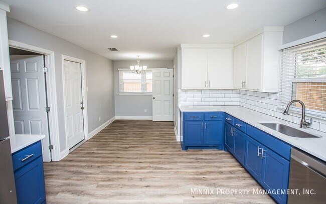 Building Photo - 4316 44th St