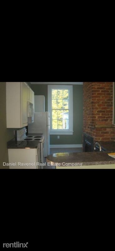 Building Photo - 4 br, 2 bath House - 162 Broad St. Room B