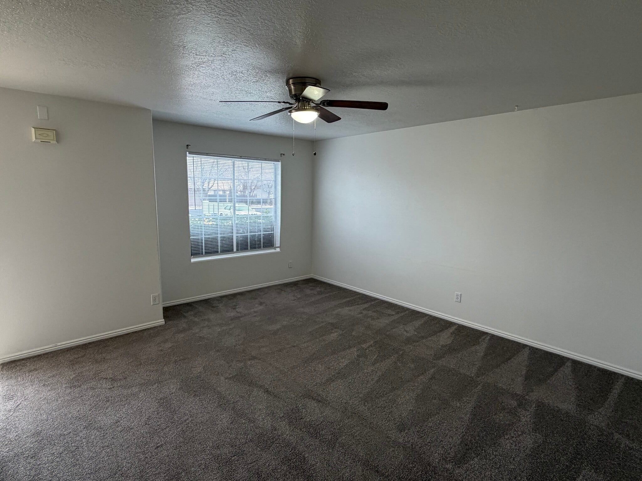 Building Photo - 126 S 850 W