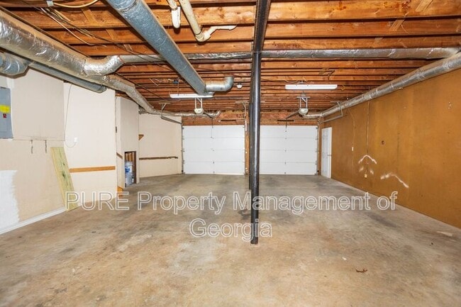 Building Photo - 2443 Doubletree Dr NW