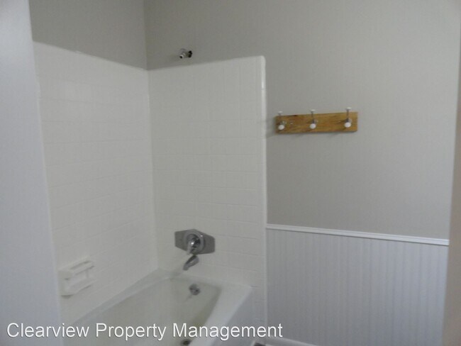 Building Photo - 3 br, 2 bath House - 3919 Hamilton St