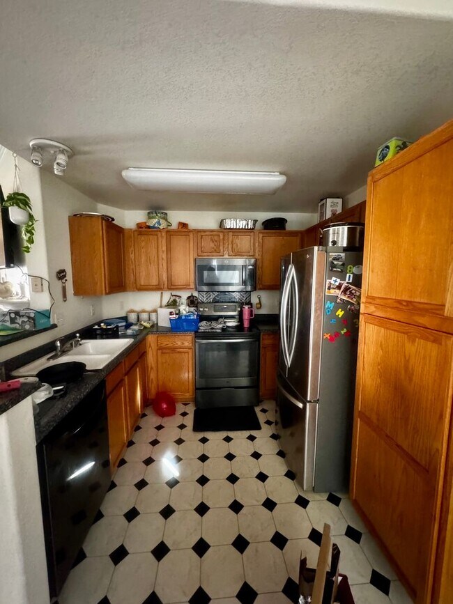 Building Photo - 3750 Penny Point