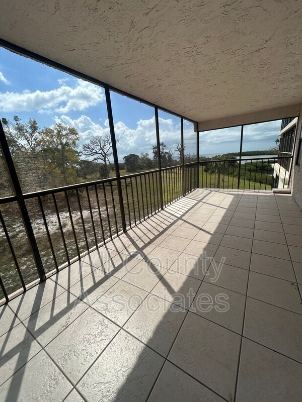 Building Photo - 504 S Florida Ave