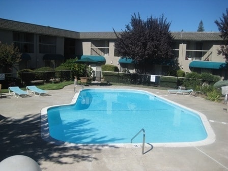 Pool - Pavilion Townhomes