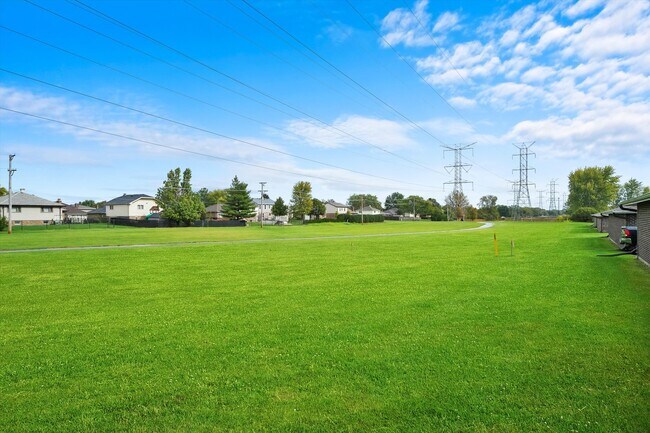 Building Photo - 9016 W 140th St