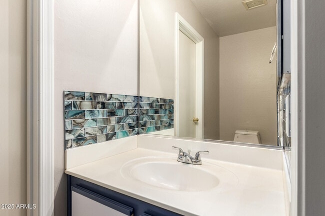 Building Photo - 12026 W Aster Dr