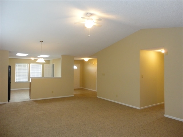 Building Photo - 12764 Howe Rd