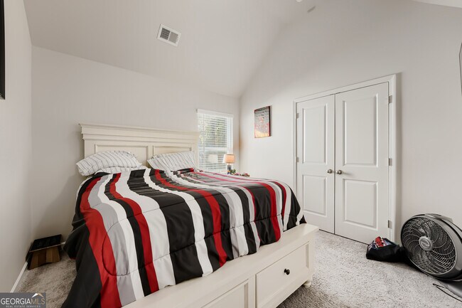 Building Photo - 378 Paden Way