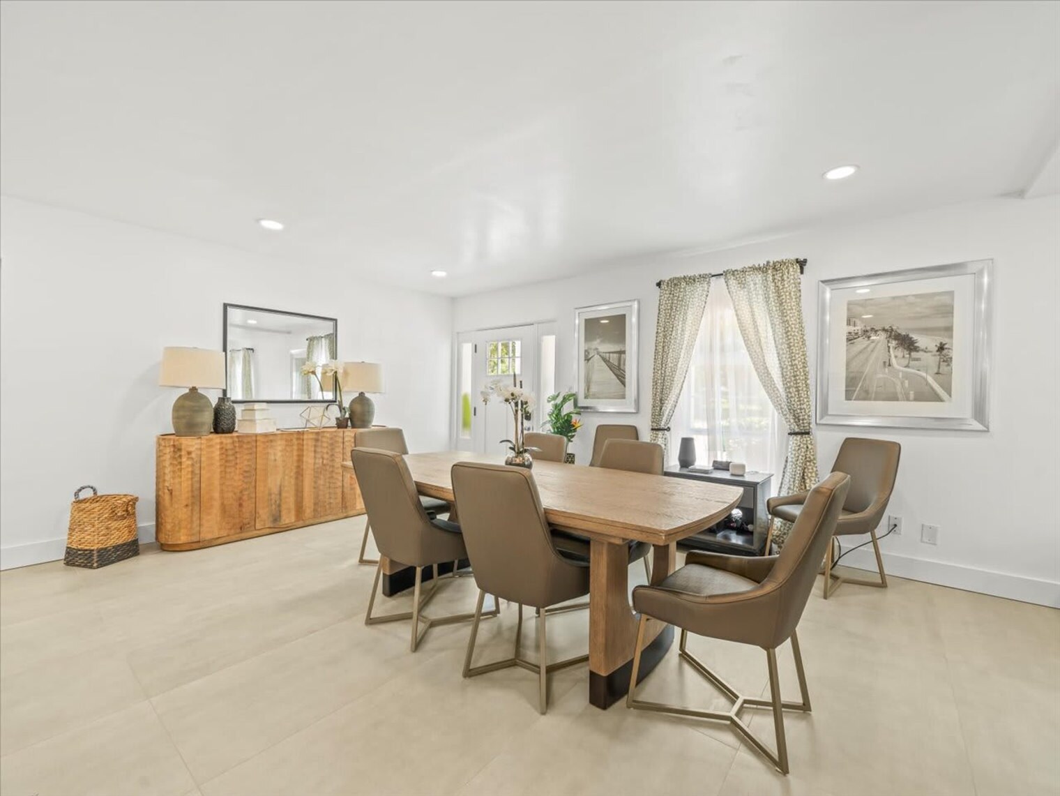 Building Photo - 3811 River Grove Ct