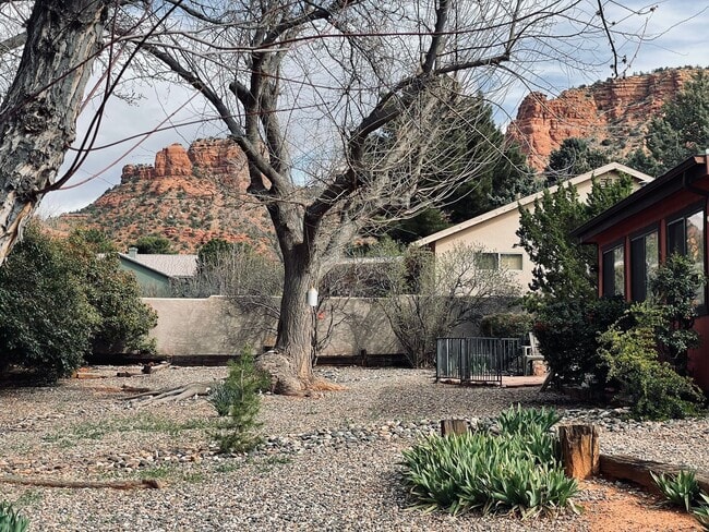 Building Photo - VILLAGE OF OAK CREEK