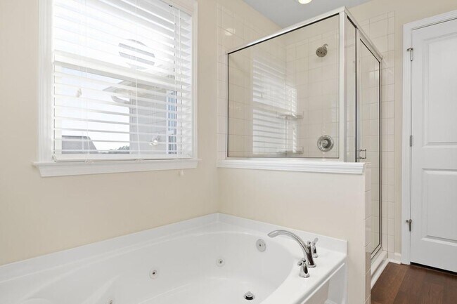 Building Photo - 4575 Brumby Ln